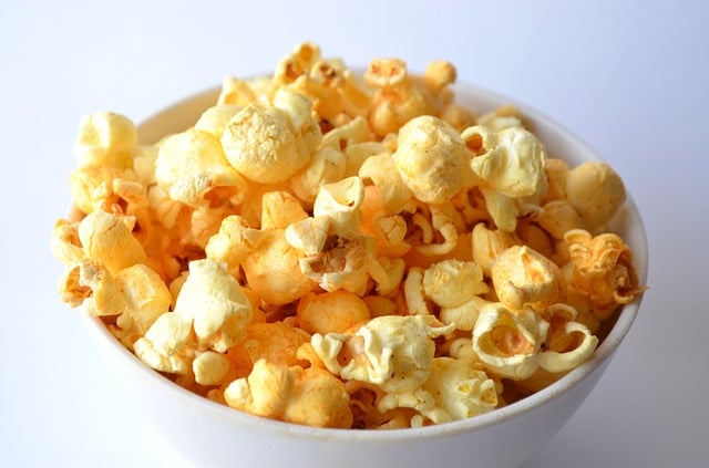 popcorn-390290_640