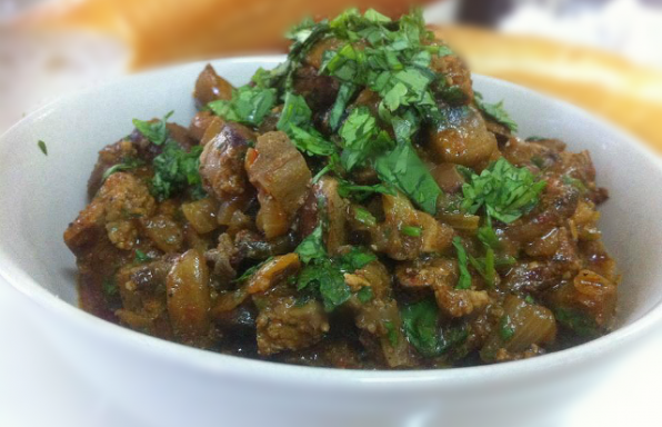 Chicken liver with mushrooms