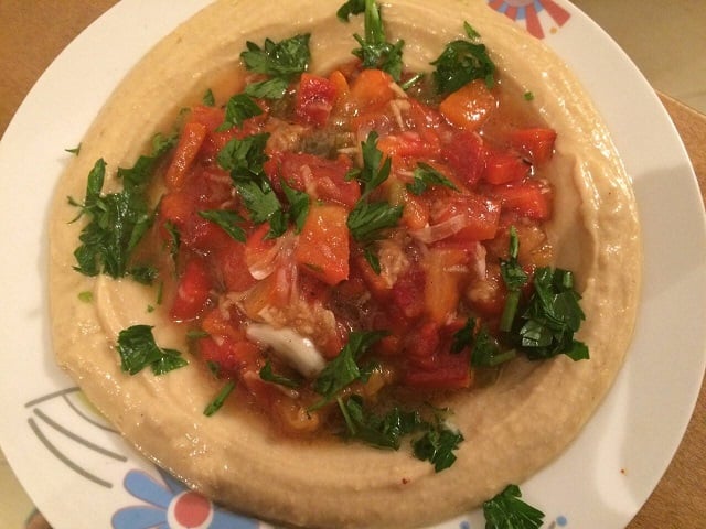 Hummus with tomato salad