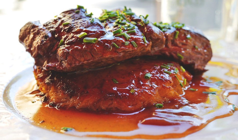 making-roast-beef