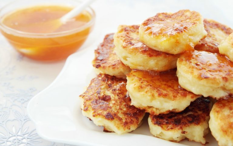 sweet-cheese-latkes