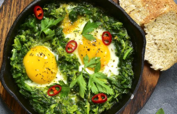 spinach-shakshuka spinach-shakshuka