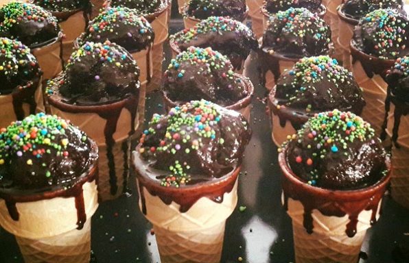 chocolate-cake-in-ice-cream-cones