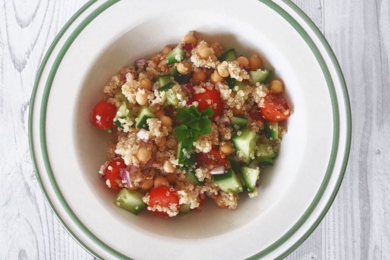 chickpea-quinoa-avocado-salad
