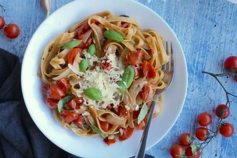 ONE-PAN PASTA