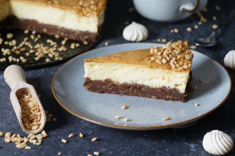 Peanut-butter-cheesecake