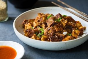 Stir-fried-tofu-in-soysauce-and-honey
