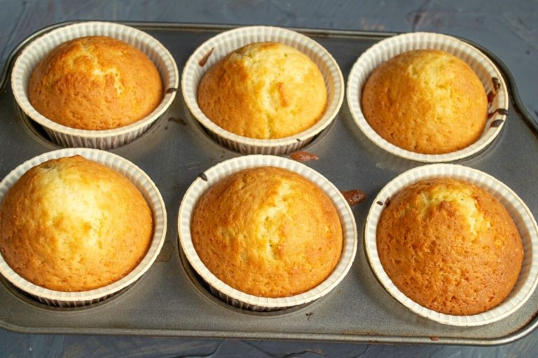 best-vanilla-muffins