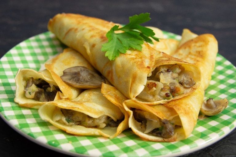 blini-with-mushroom-filling