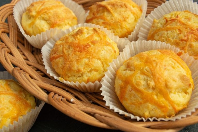 cheddar-cheese-muffins