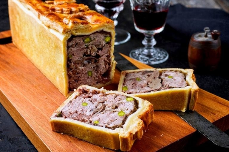 goose-meat-and-foie-gras-pastry