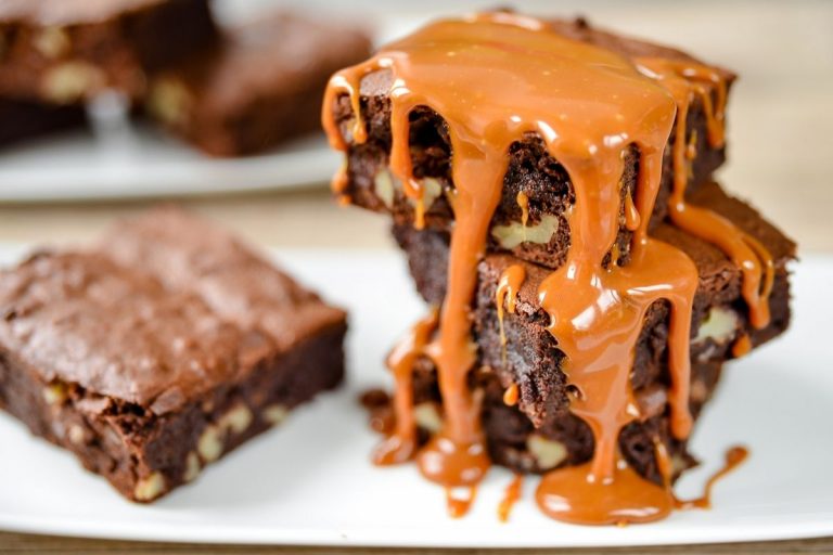 salted-caramel-brownies