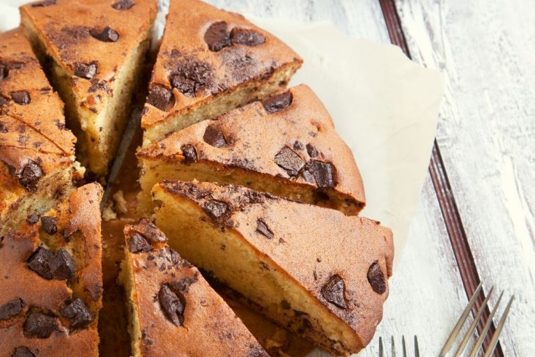 chocolate-chip-ricotta-cake