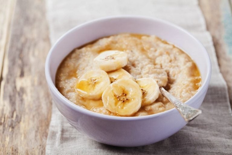 banana-maple-oatmeal