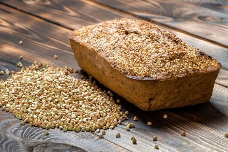 green-buckwheat-bread