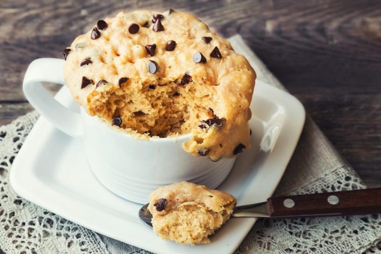 microwave-oatmeal-cake