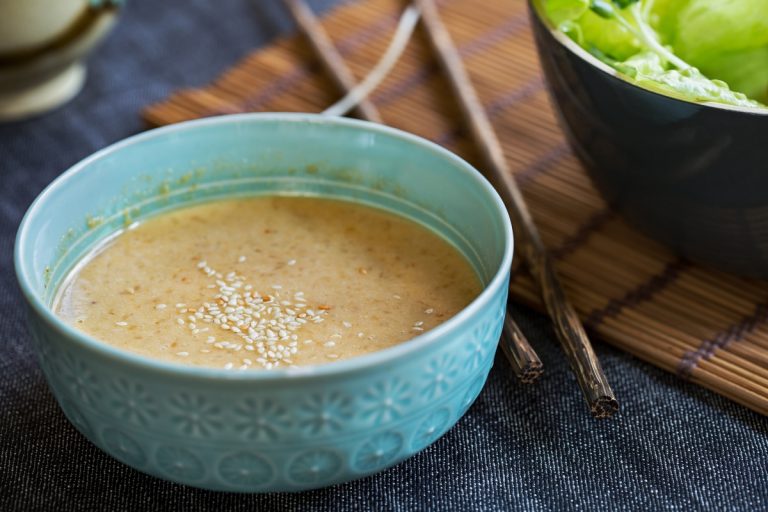 japanese-sesame-salad-dressing