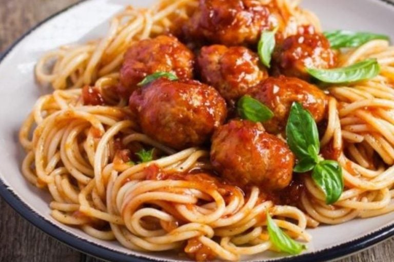 Pasta and meat dishes